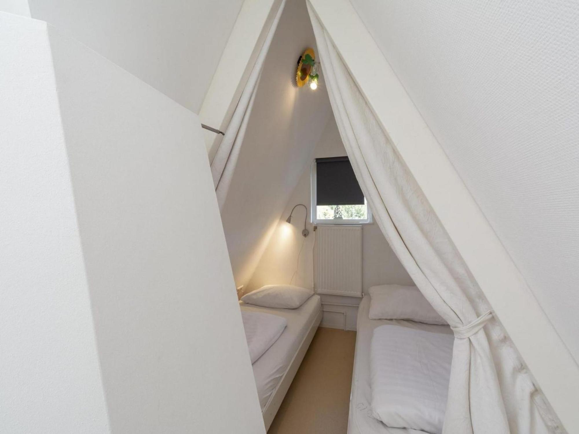 Cozy Holiday Home With Garden Sint Maartensvlotbrug ภายนอก รูปภาพ