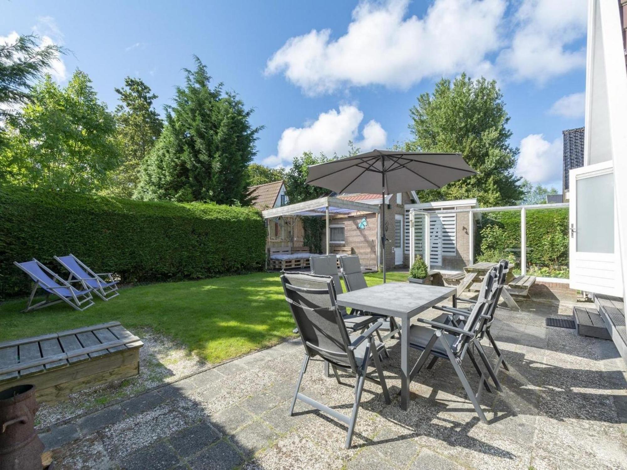 Cozy Holiday Home With Garden Sint Maartensvlotbrug ภายนอก รูปภาพ